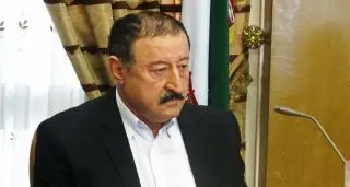 توهين نژادپرستانه شاعر تاجيكى عضو فرهنگستان زبان فارسى به عربها