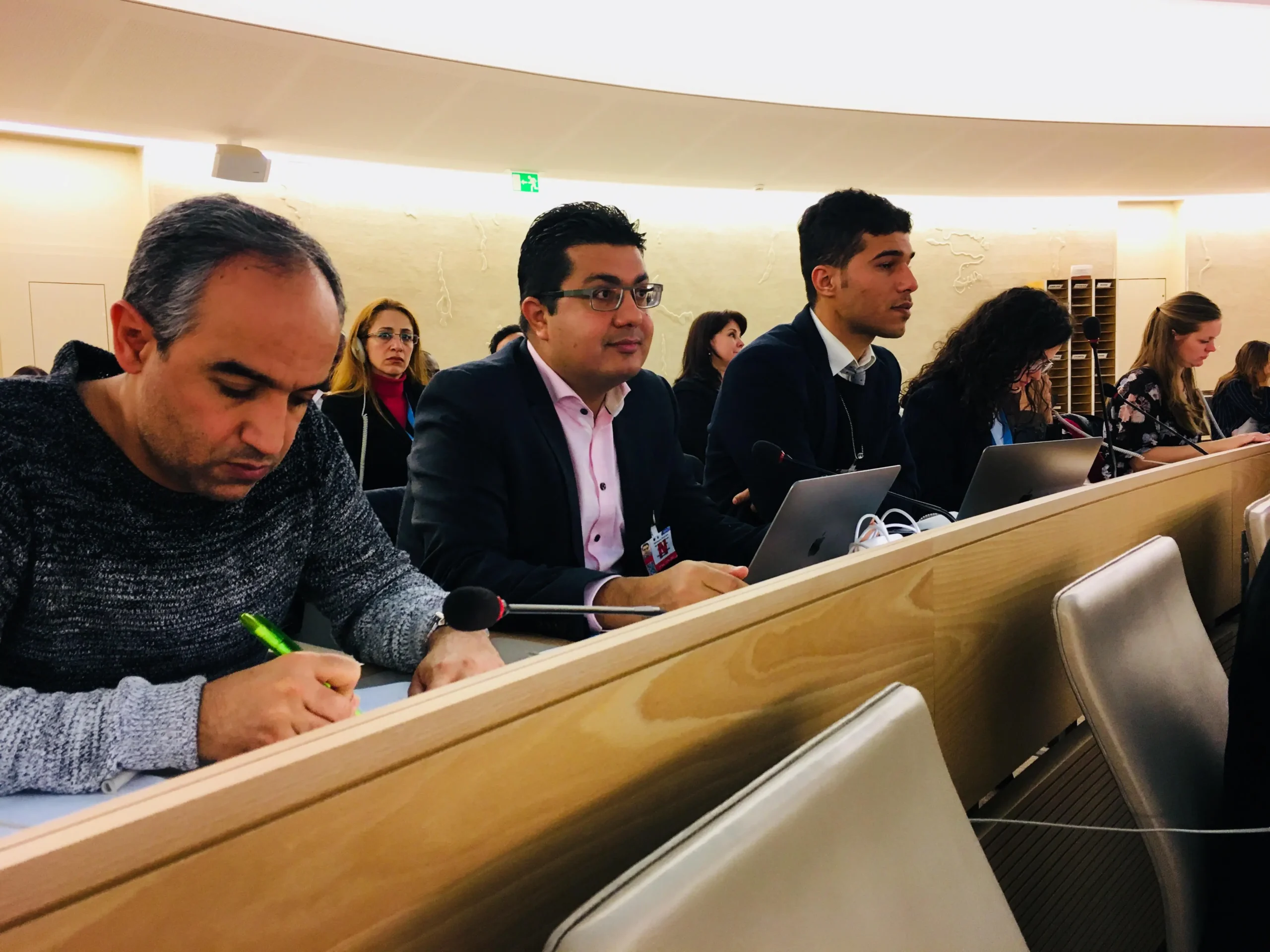 بالأمم المتحدةعلي حيدري يلقي كلمة منظمة حقوق الانسان الأهوازية بالمنتدي العاشر للأقليات