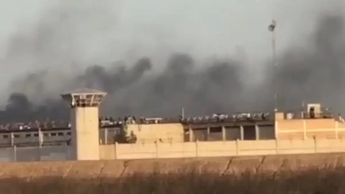 اعتصاب غذای زندانیان سیاسی اهواز و شکنجه‌ و تشكيل پرونده برای آنان در پی اعتراضات